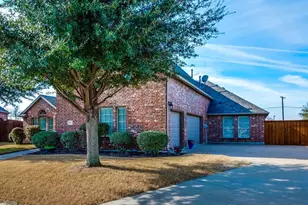 621 Gray Ln, Prosper, TX 75078 - Photo 2