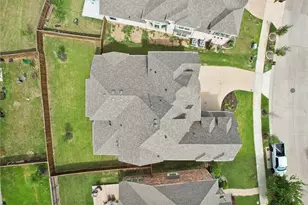 925 Oglethorpe Ln, Savannah, TX 76227 - Photo 38