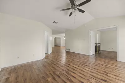2504 Brook Hollow Court, Mesquite, TX 75150 - Photo 8