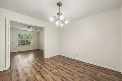 2504 Brook Hollow Court, Mesquite, TX 75150 - Photo 2