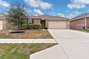 9937 Amosite Dr, Fort Worth, TX 76131 - Photo 2