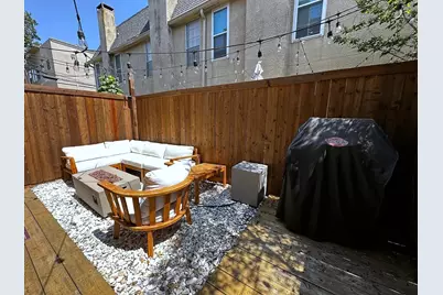 2727 Shelby Avenue #H, Dallas, TX 75219 - Photo 8