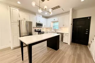 2727 Shelby Ave, Dallas, TX 75219 - Photo 1