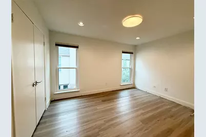 2727 Shelby Avenue #H, Dallas, TX 75219 - Photo 4