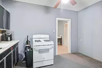 1158 Vine Street, Abilene, TX 79602 - Photo 14