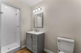 1425 Crow Dr, Waco, TX 76705 - Photo 6