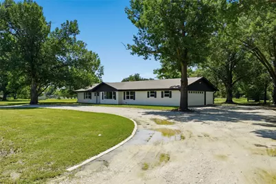192 County Road 173, Marlin, TX 76661 - Photo 1