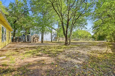728 W Walker Street, Denison, TX 75020 - Photo 16