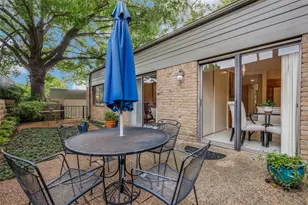 8415 Old Moss Rd, Dallas, TX 75231 - Photo 24