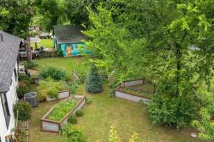 708 N Anglin St, Cleburne, TX 76031 - Photo 34