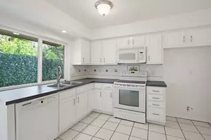 2504 Royal Oaks Dr, Plano, TX 75074 - Photo 6