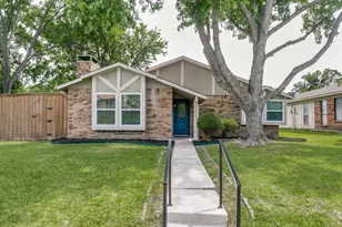 2504 Royal Oaks Dr, Plano, TX 75074 - Photo 2