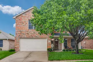 153 Jefferson Dr, Venus, TX 76084 - Photo 2
