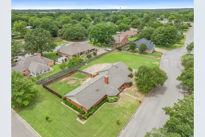 163 Granada Square, Canton, TX 75103 - Photo 4