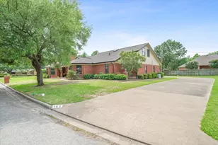 163 Granada Square, Canton, TX 75103 - Photo 2