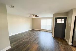 3708 Cranston Ct E, Irving, TX 75062 - Photo 2