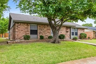 2128 Placid Dr, Carrollton, TX 75007 - Photo 2