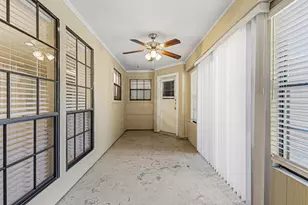 1020 Oxfordshire Dr, Carrollton, TX 75007 - Photo 18