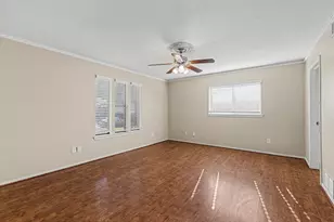 1020 Oxfordshire Dr, Carrollton, TX 75007 - Photo 12