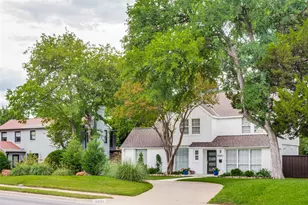 6867 Gaston Ave, Dallas, TX 75214 - Photo 2