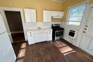 512 Pearl St, Denton, TX 76201 - Photo 10