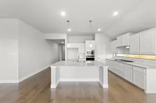 1100 Rushing Ct, Aubrey, TX 76227 - Photo 4