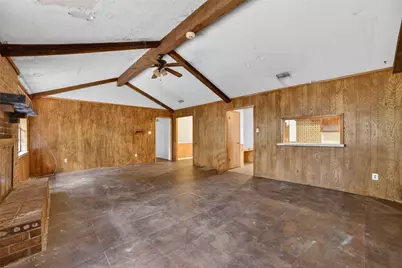206 Clover Lane, Palestine, TX 75803 - Photo 18
