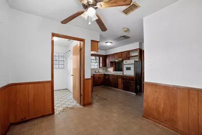 206 Clover Lane, Palestine, TX 75803 - Photo 20