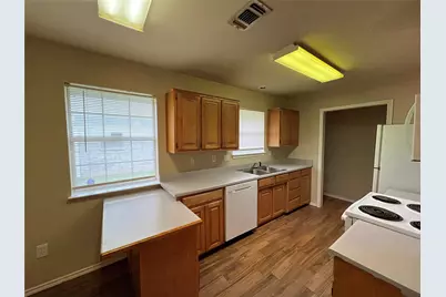 1811 Park Place, Sherman, TX 75092 - Photo 4