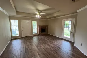 1811 Park Pl, Sherman, TX 75092 - Photo 2