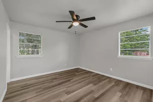 404 Nathan St, Burleson, TX 76028 - Photo 16