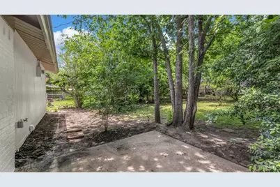 404 Nathan Street, Burleson, TX 76028 - Photo 24