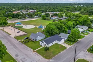 1415 N Elm St, Weatherford, TX 76086 - Photo 26