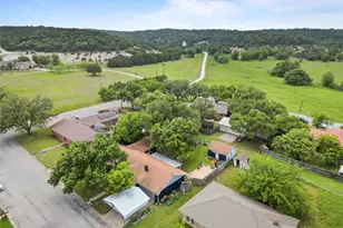 919 S Ave N, Clifton, TX 76634 - Photo 32