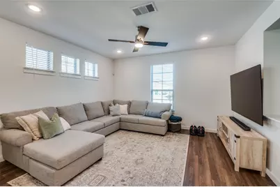 680 Claire Lane, Lewisville, TX 75067 - Photo 2