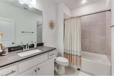 680 Claire Lane, Lewisville, TX 75067 - Photo 10
