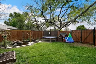 8515 Glencrest Ln, Dallas, TX 75209 - Photo 24