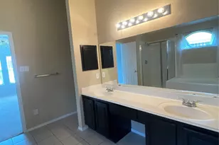 5325 Comanche Wells Dr, McKinney, TX 75071 - Photo 10