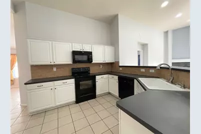 5325 Comanche Wells Drive, McKinney, TX 75071 - Photo 4