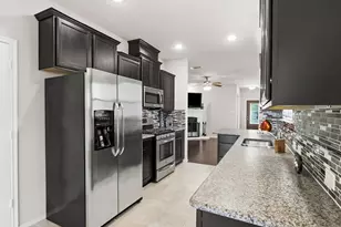 9808 Coyote Pass Trail, McKinney, TX 75071 - Photo 10
