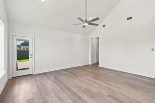 2424 Trailrunner Dr, Celina, TX 75009 - Photo 18