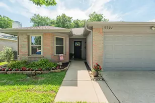 9321 Goldenview Dr, Fort Worth, TX 76244 - Photo 4