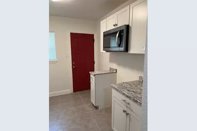 2915 Falls Drive, Dallas, TX 75211 - Photo 4