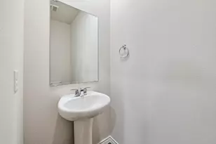2167 Serenity Ln, Arlington, TX 76015 - Photo 8