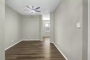 6408 Courtyards Dr, McKinney, TX 75072 - Photo 4