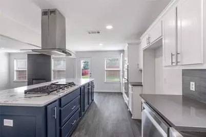 901 Saddle Drive, Euless, TX 76039 - Photo 6