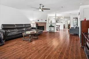 1720 Canyon Oaks Dr, Little Elm, TX 75068 - Photo 6