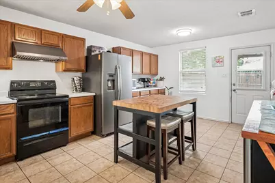 1720 Canyon Oaks Drive, Little Elm, TX 75068 - Photo 12