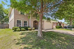 9305 Goldenview Dr, Fort Worth, TX 76244 - Photo 2