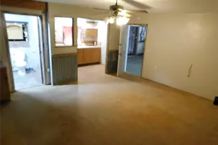 116 S Brewster St, Rising Star, TX 76471 - Photo 8